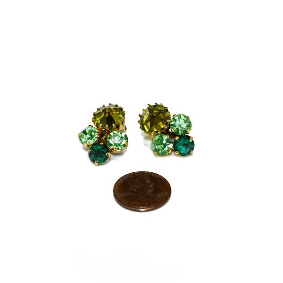 Vintage Austria Green Crystal Clip Earrings Uranium Glass Rhinestones 1950s - Picture 7 of 10